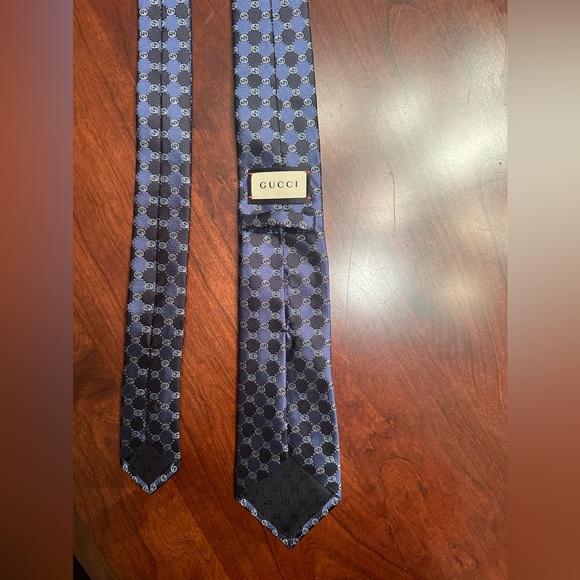 Authentic Men’s Gucci Tie: Brand New never worn - Picture 1 of 2